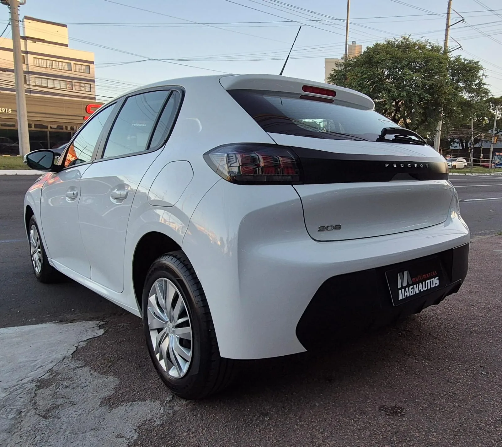 Peugeot 208 Like 1.0