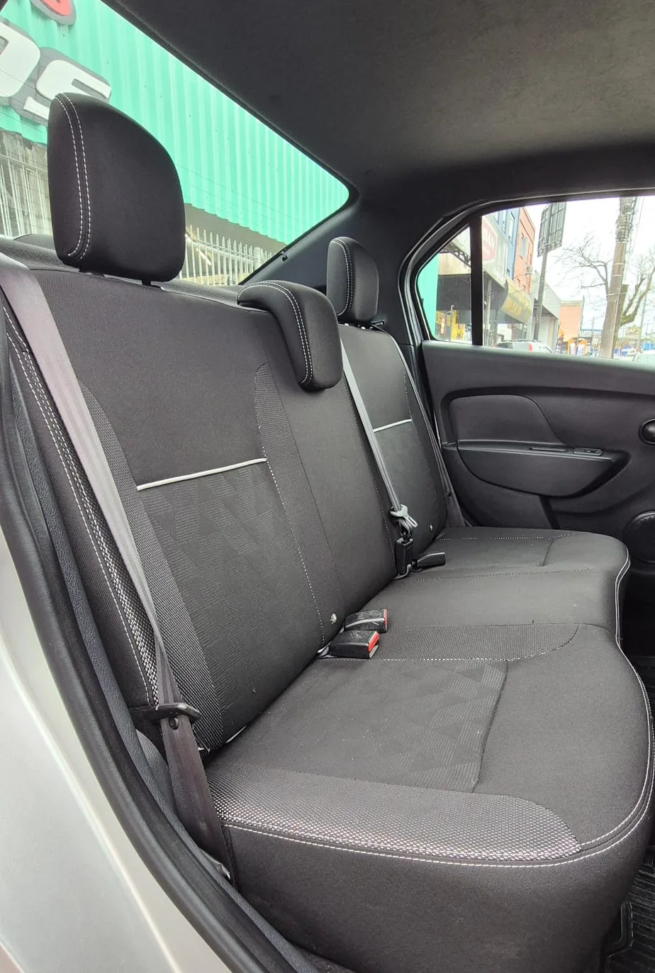 Renault Logan Zen 1.0