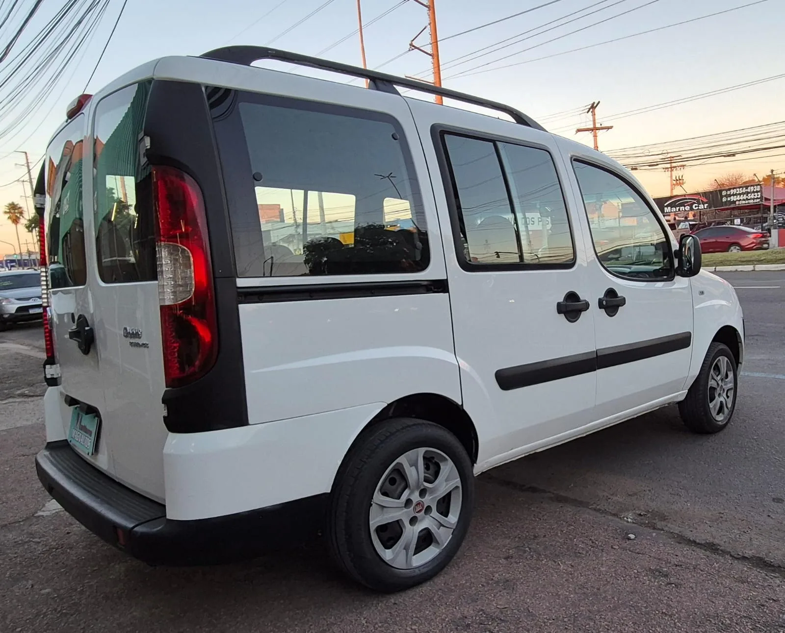 Fiat Doblo Essence 1.8 7 Lugares