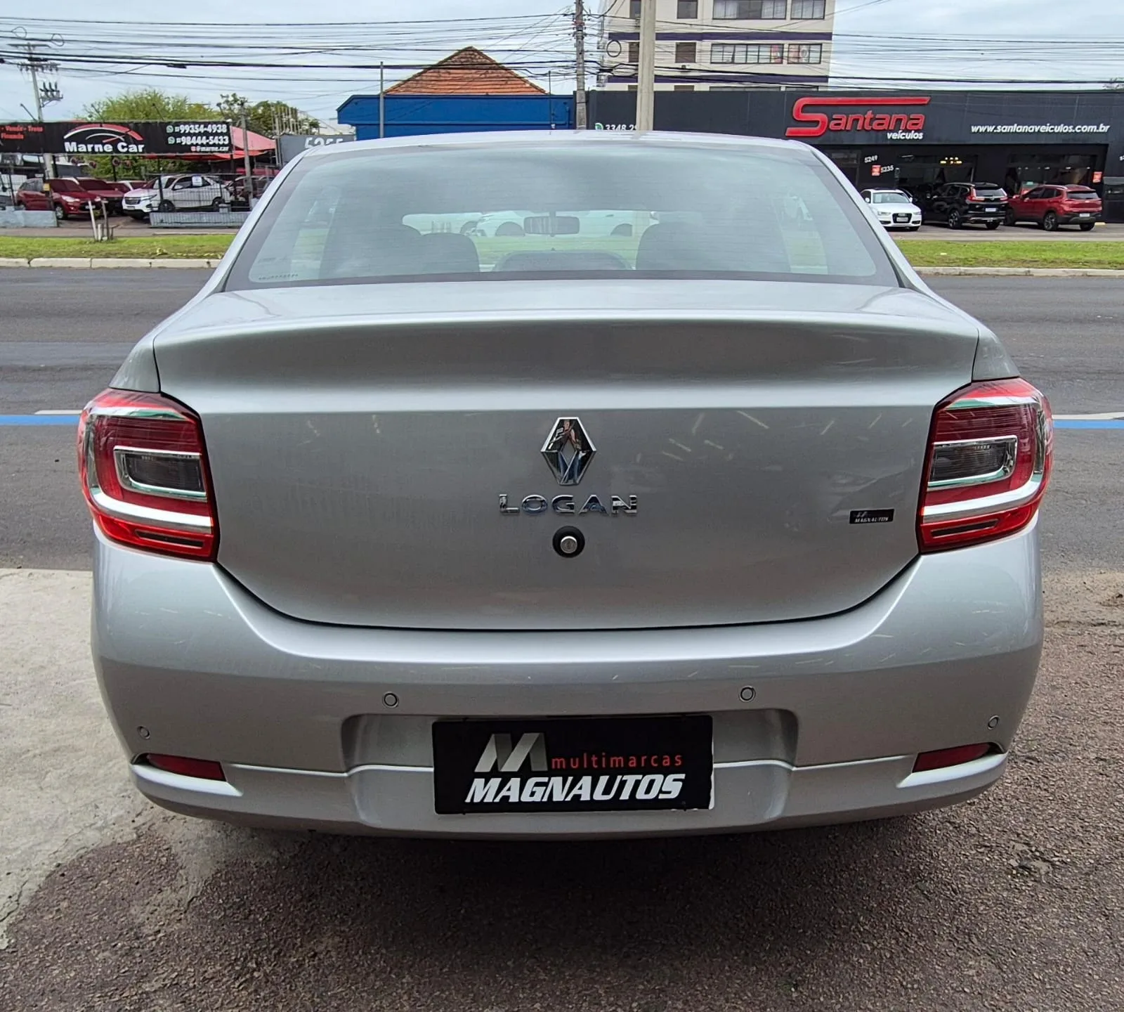 Renault Logan Zen 1.0