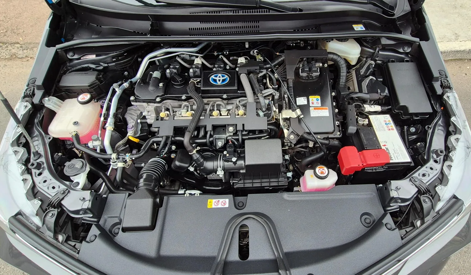 Toyota Corolla Altis 1.8 Hybrid