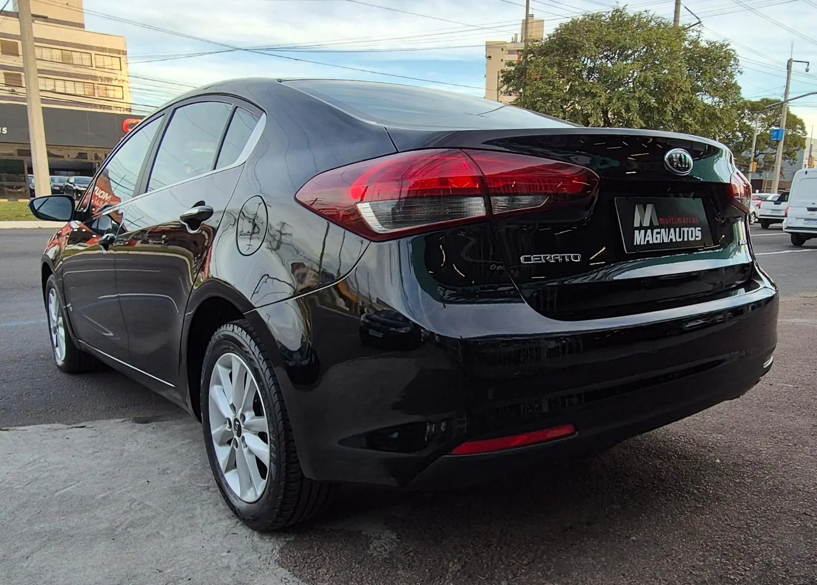 Kia Cerato SX4 1.6