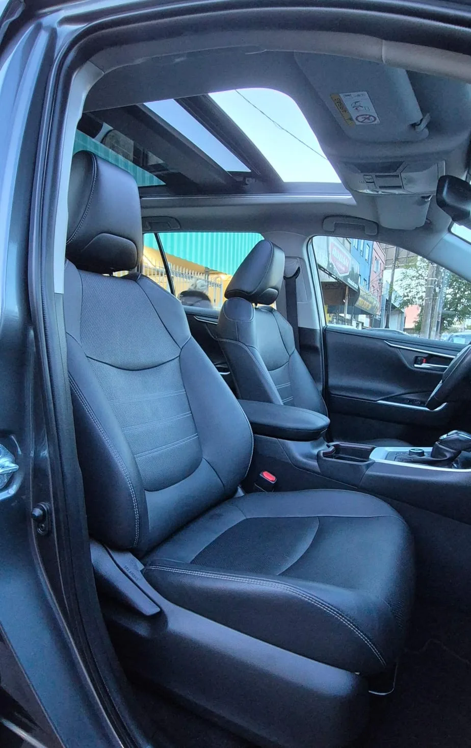 Toyota RAV4 SX Connect Hybrid 2.5 4WD