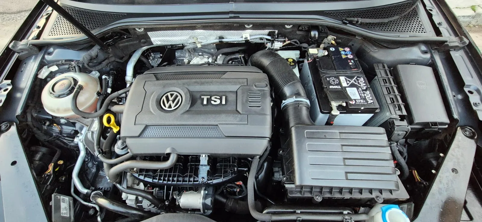 Volkswagen Passat Highline 2.0 Turbo, Tero Solar.