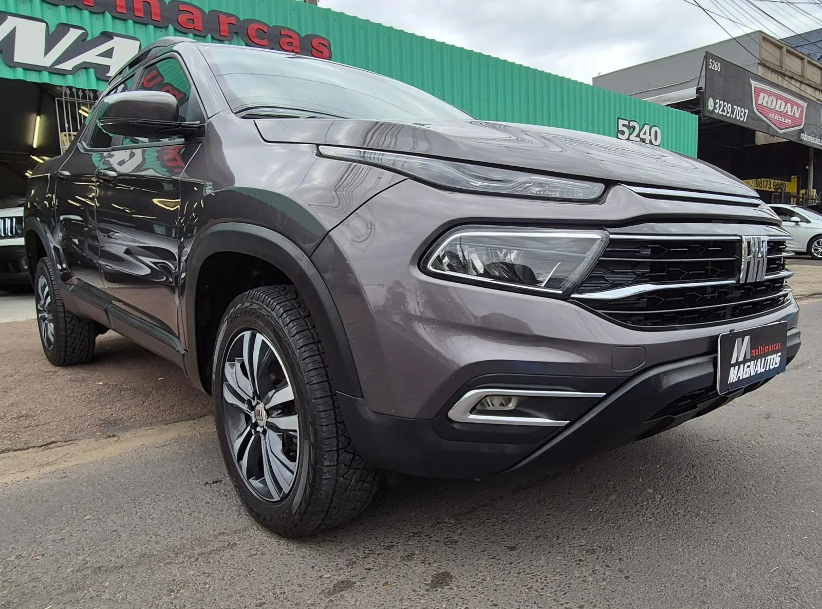 Fiat Toro Freedom 1.3 Turbo.