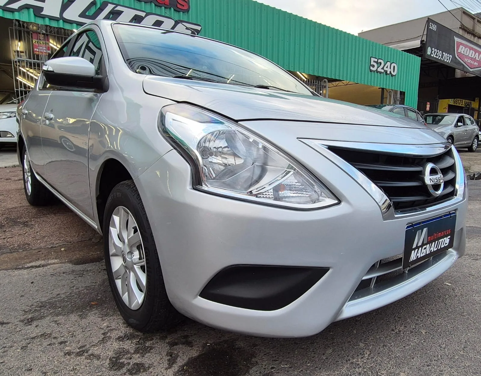 Nissan Versa SV 1.6