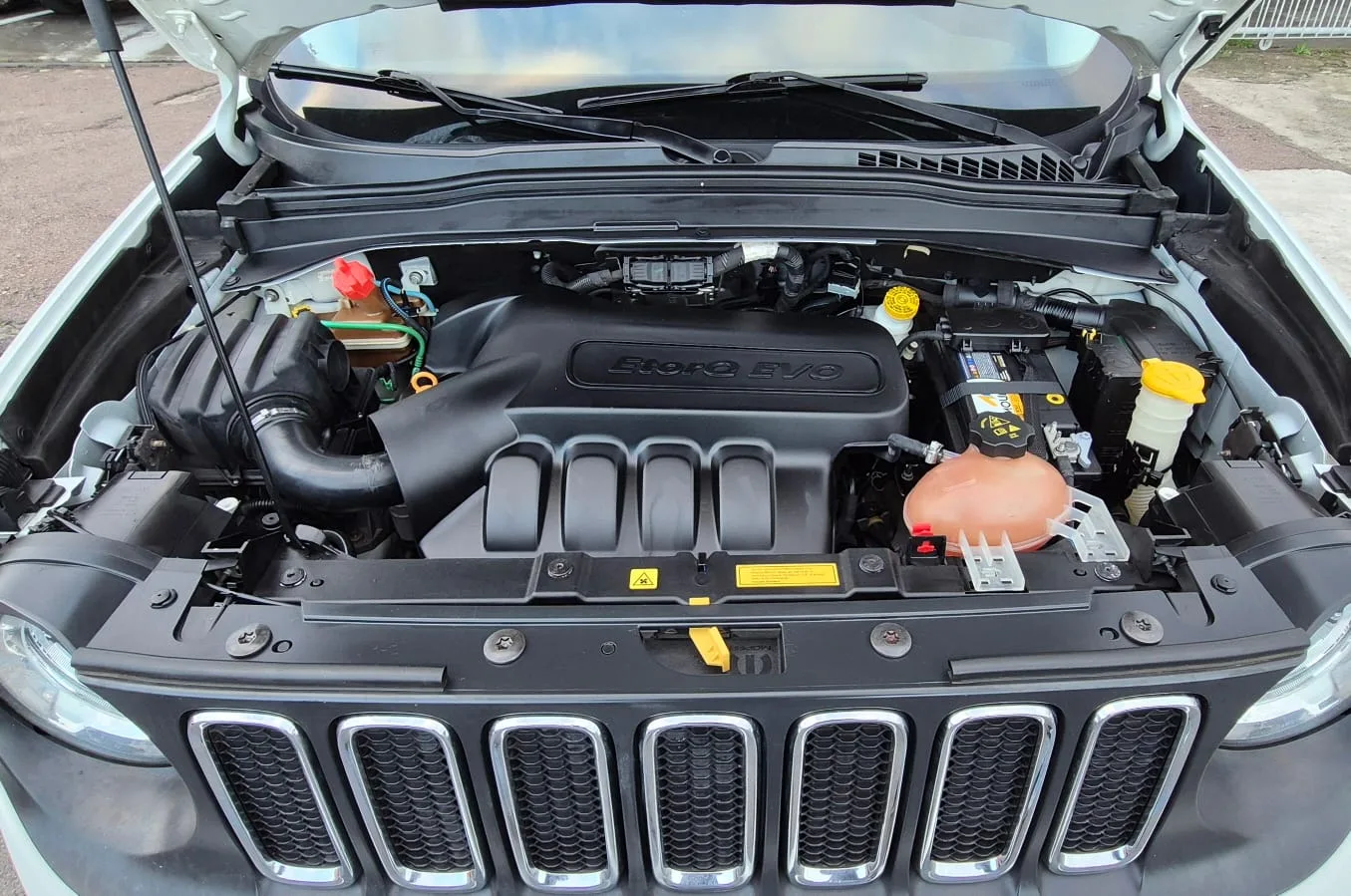 Jeep Renegade Sport 1.8