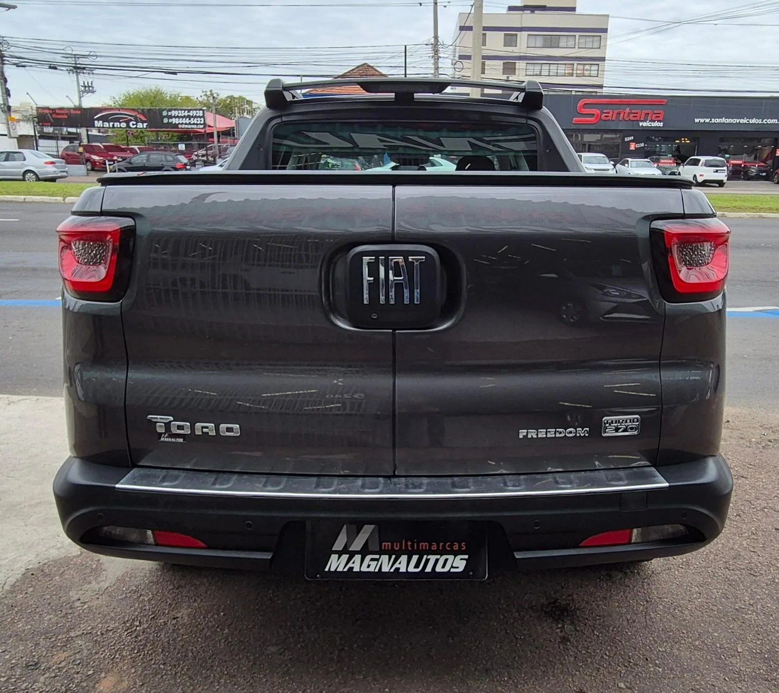 Fiat Toro Freedom 1.3 Turbo.