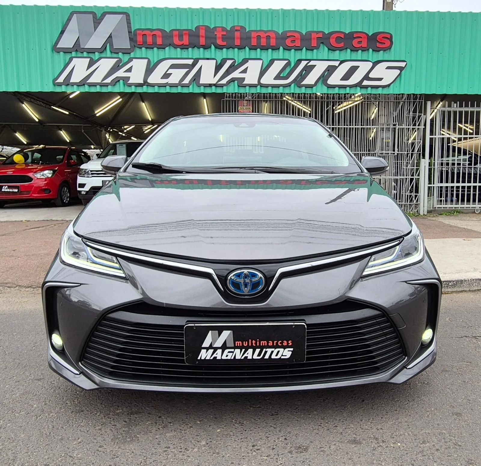 Toyota Corolla Altis 1.8 Hybrid